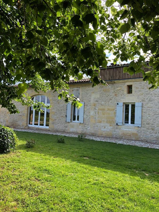 Chez Henri Bed & Breakfast Belvès-de-Castillon Eksteriør bilde