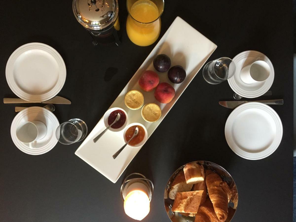 Chez Henri Bed & Breakfast Belvès-de-Castillon Eksteriør bilde